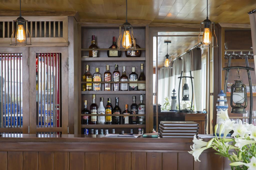 Secret Halong Cruise Hotel Hạ Long Ngoại thất bức ảnh