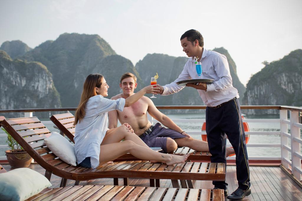 Secret Halong Cruise Hotel Hạ Long Ngoại thất bức ảnh